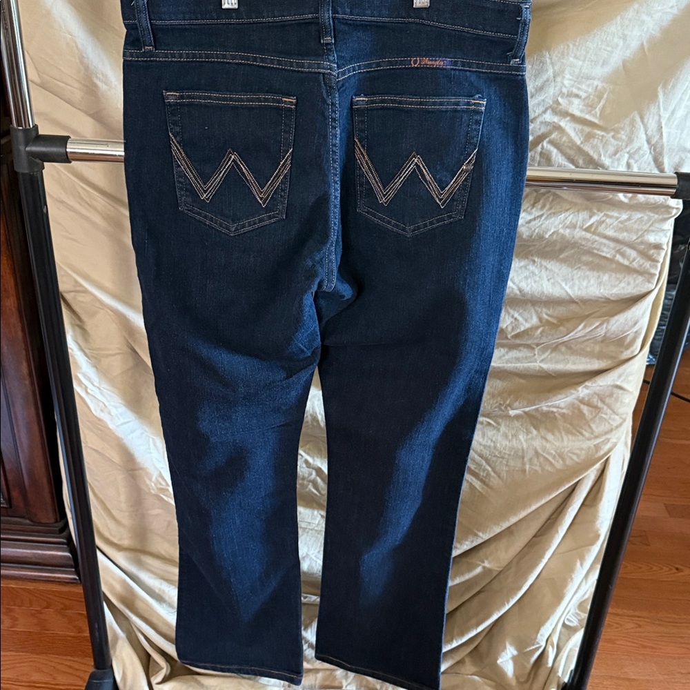 Wrangler Women's Straight Leg Dark Blue Jeans